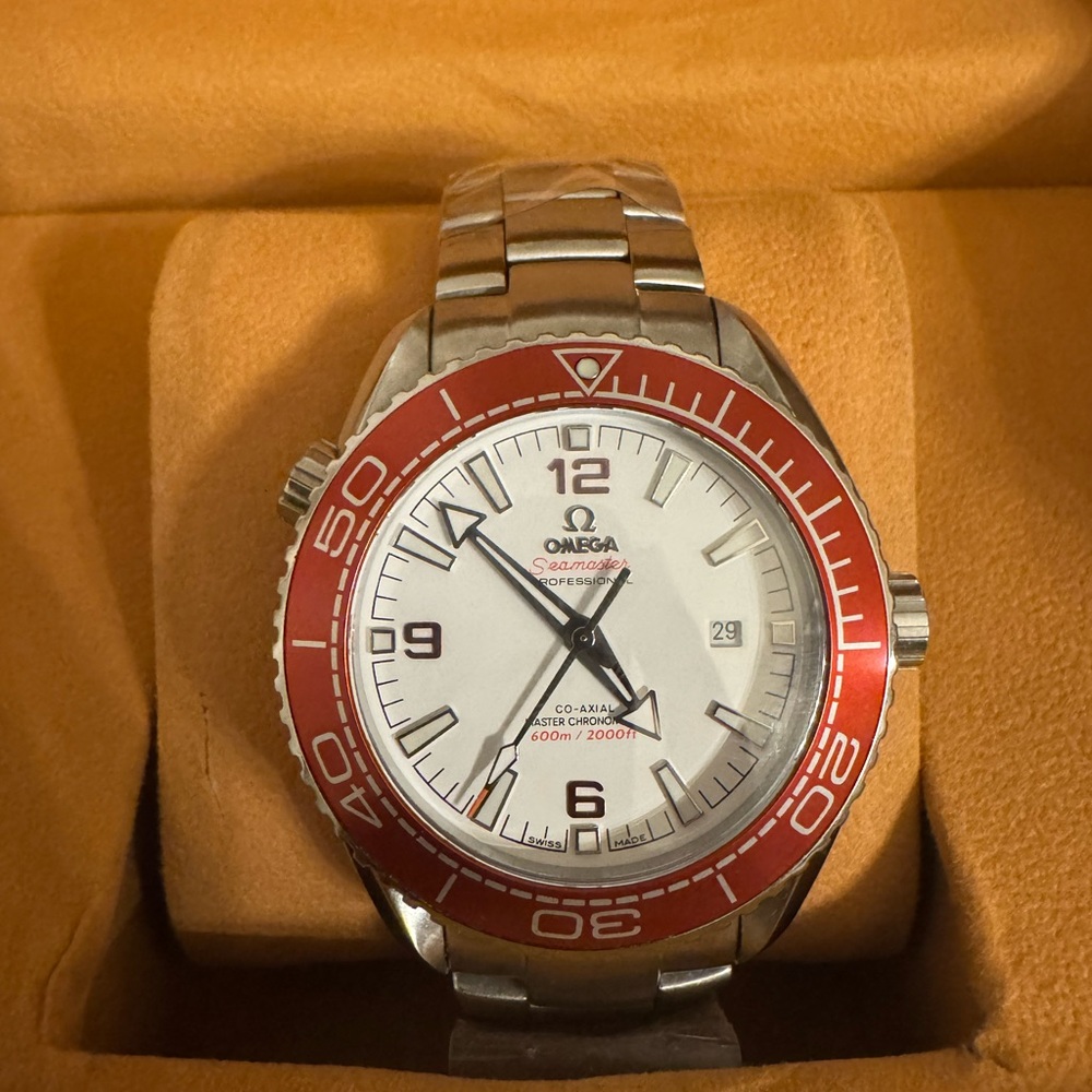 Seamaster Red and Silver Men's Watch